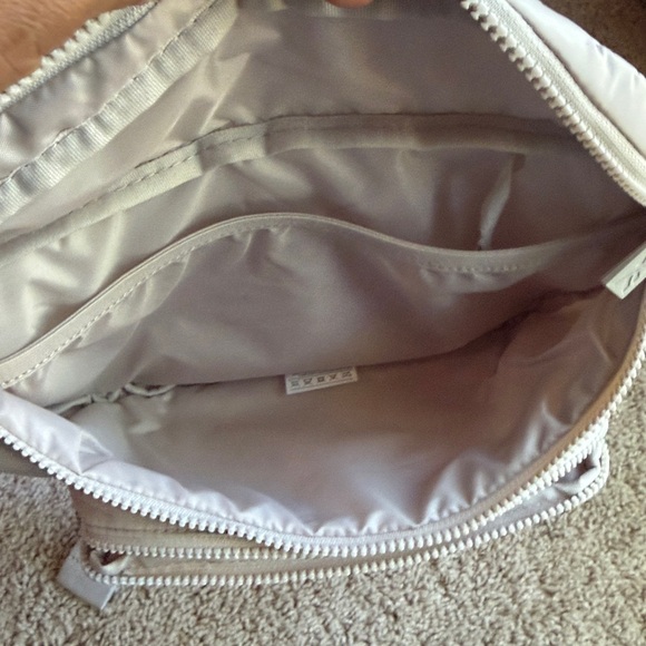 Reebok Classic Gray Belt Bag - Picture 5 of 6